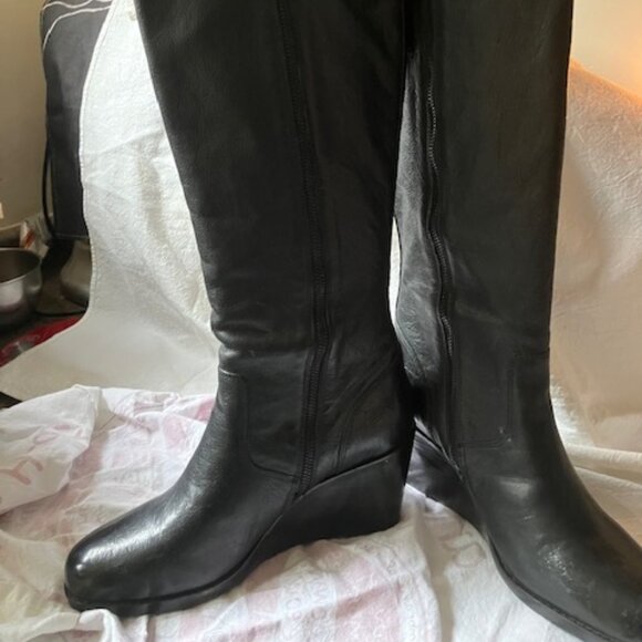 Frye wedge boots - Picture 1 of 12